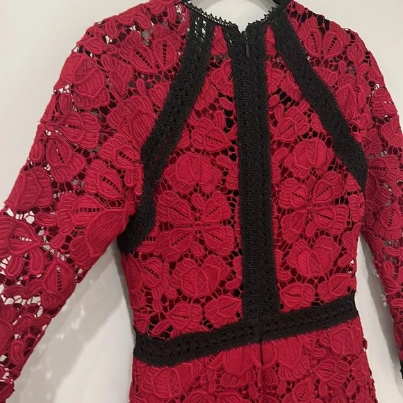Alexis Randie red lace dress size XS - Picture 6 of 8